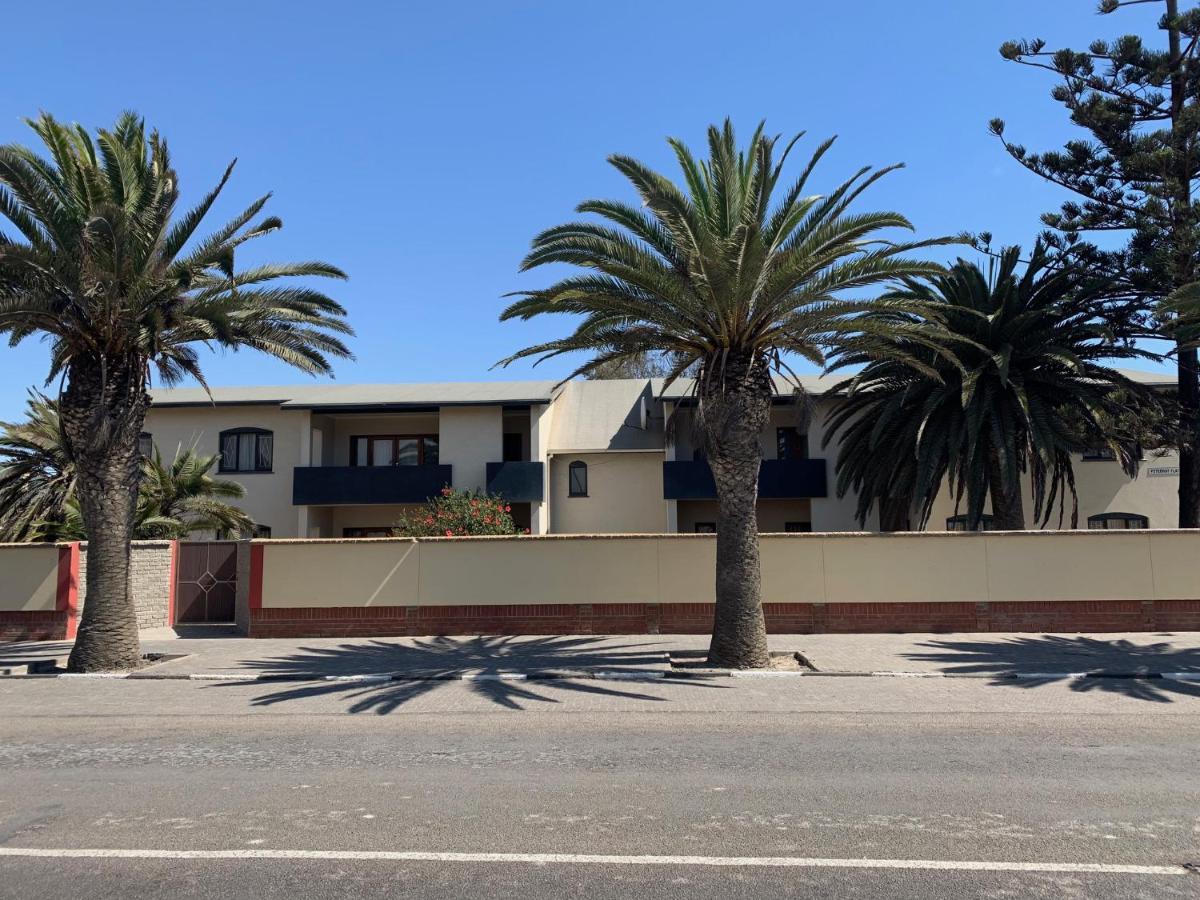 Good Times Self Catering Apartments Swakopmund Buitenkant foto